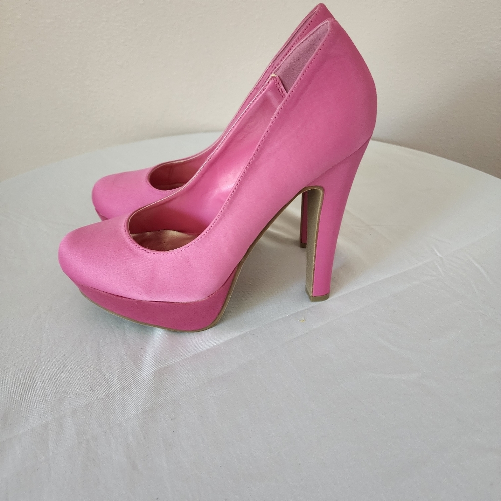 Just Fabulous Pink Pumps Heels